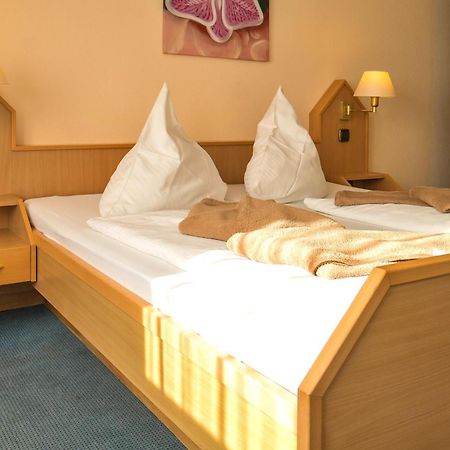 Hotel Zum Lieben Augustin Meersburg Kültér fotó