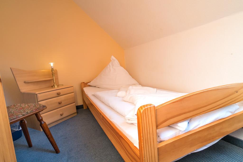 Hotel Zum Lieben Augustin Meersburg Szoba fotó